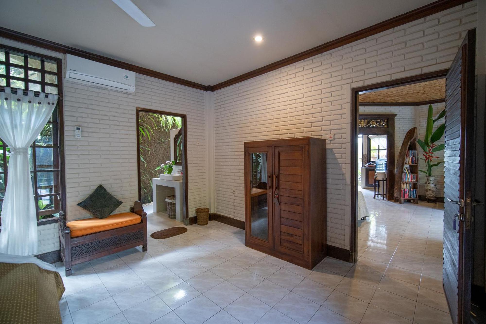 Puri Bayu Hotel Ubud  Exterior photo