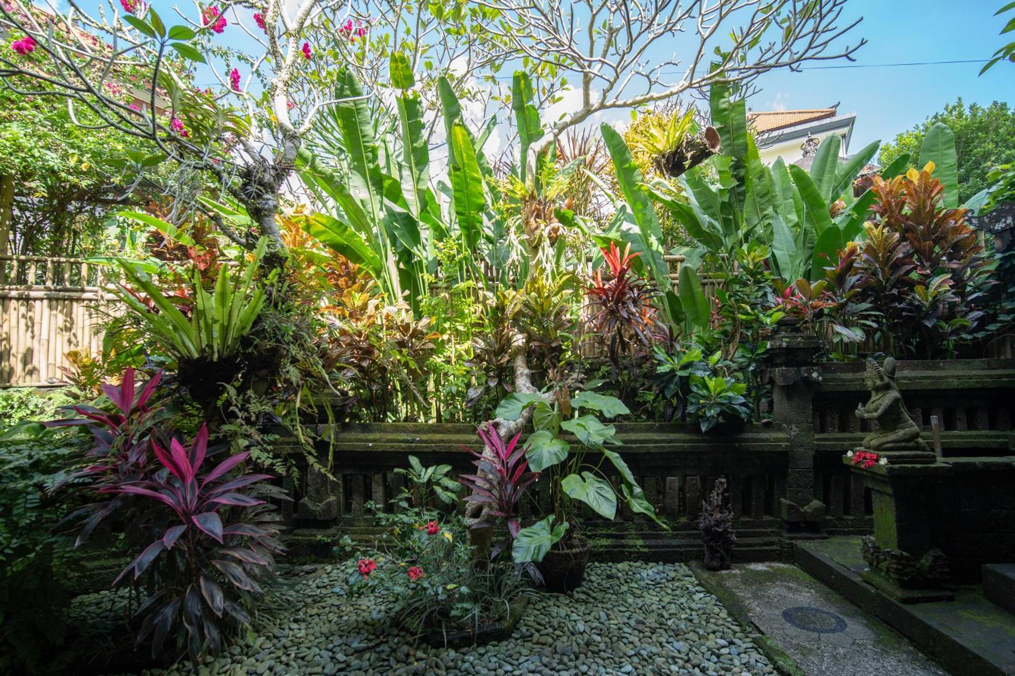 Puri Bayu Hotel Ubud  Exterior photo